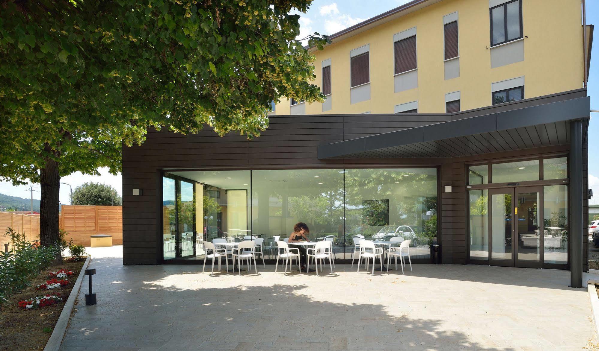 Hotel Ristorante Dante Torgiano Εξωτερικό φωτογραφία